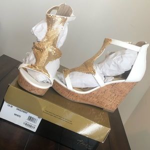 Thalia Sodi White Wedge heels